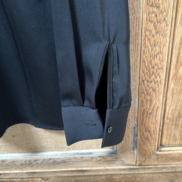 NWOT Silky Blouse - Picture 4 of 7